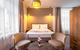 Evergreen Suites Budapest